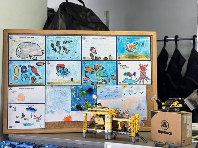 Nauga celebra el Día Mundial de los Océanos con los escolares de Arteixo